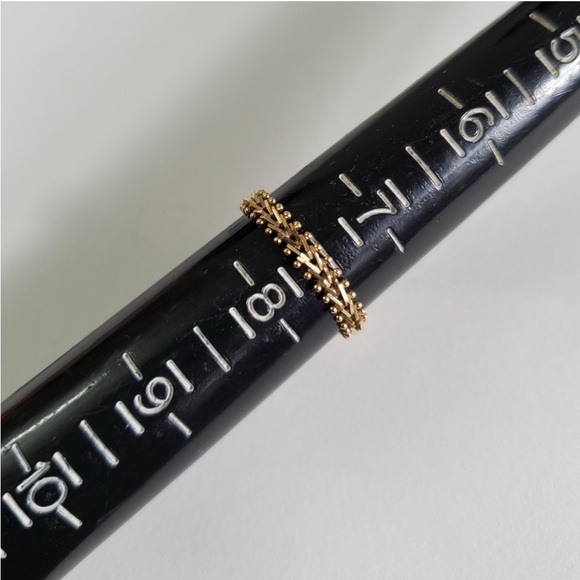 14K Gold Bow Flexible Ring - Picture 3 of 7